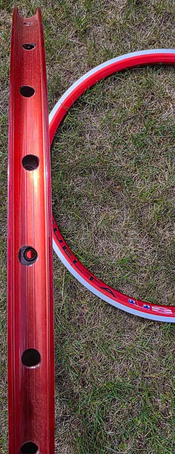Duralové 26" ráfky VUELTA Airline, červená metalíza - foto 7
