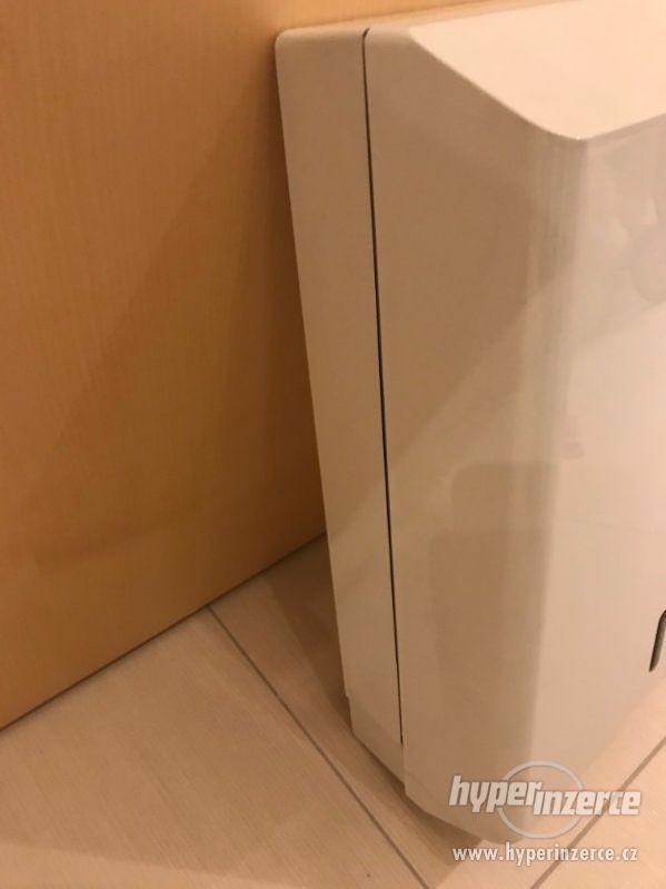 ZÁSOBNÍK NA PAPÍROVÉ RUČNÍKY - foto 2