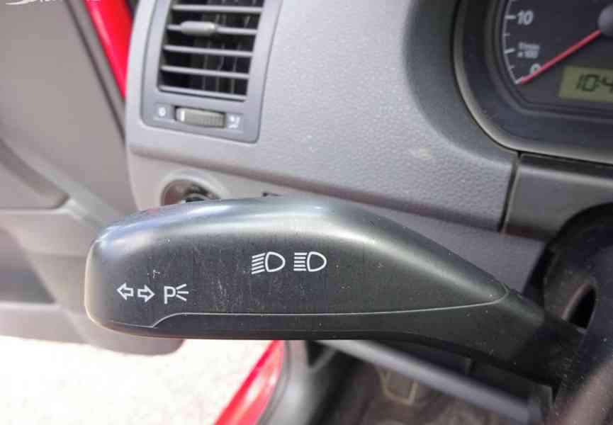 Volkswagen Polo, 1.2i r.v.2002(47 kw) KOUPENO V ČR - foto 11