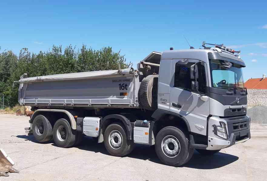 Sklápěč VOLVO FMX 540 8x4 BORDMATIC / TAŽNÉ / 4. ZVEDAČKA - foto 8