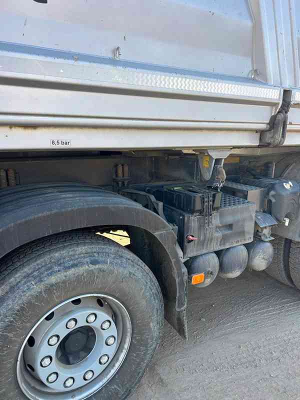 Sklápěč VOLVO FMX 540 8x4 BORDMATIC / TAŽNÉ / 4. ZVEDAČKA - foto 10