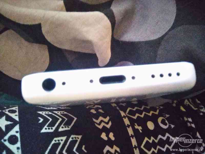 Prodám Iphone 5C V bílé barvě.Stav 10/10 - foto 3