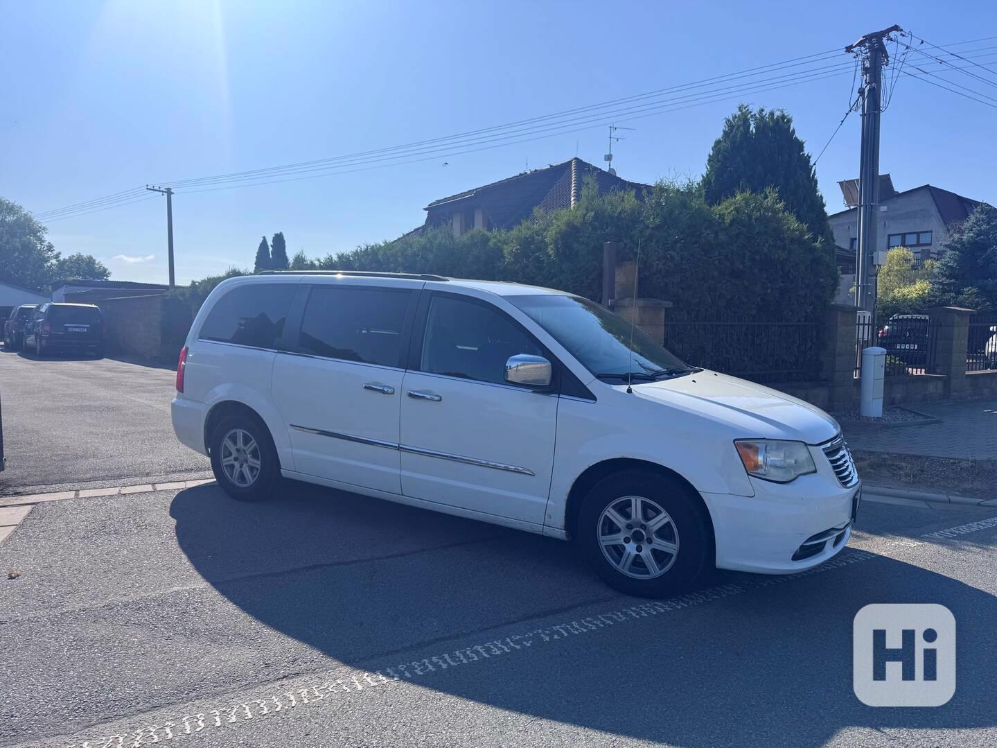 Chrysler Town Country 3,6 V6 RT El dveře DO 2011 - foto 1