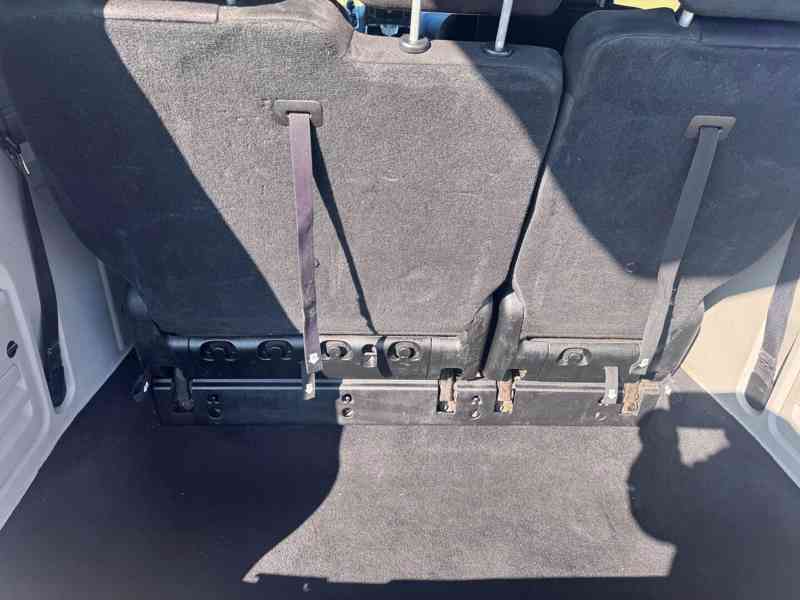 Chrysler Town Country 3,6 V6 RT El dveře DO 2011 - foto 7