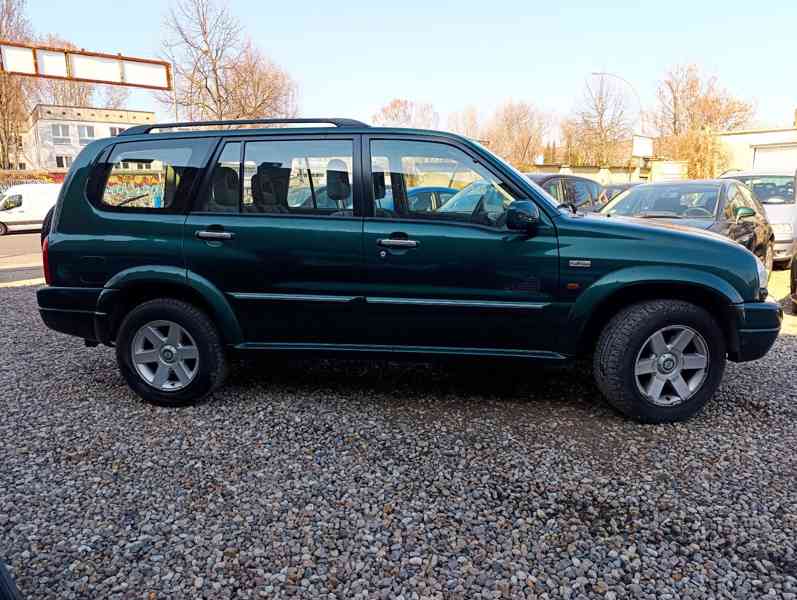 Suzuki Grand Vitara 2.7 V6 Club 4x4 AUT. benzín 135kw - foto 14