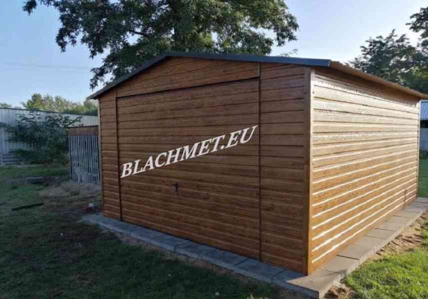 PLECHOVÁ GARÁŽ 4 x 6m VZOR DŘEVA - foto 1