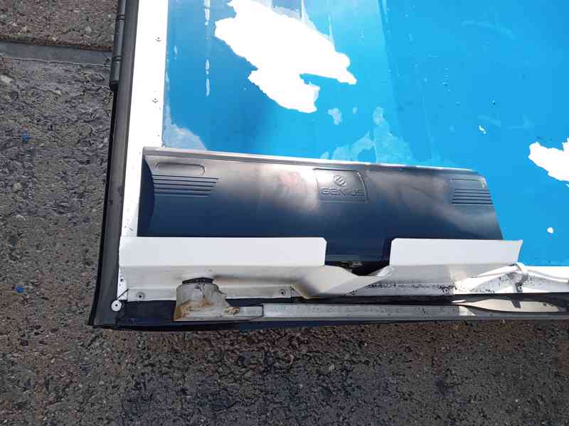 třídílné sekční vrata - foto 3