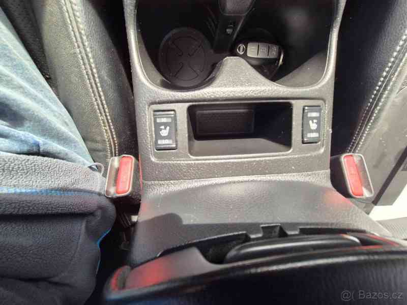 Nissan X-Trail 1,6 diesel - foto 7