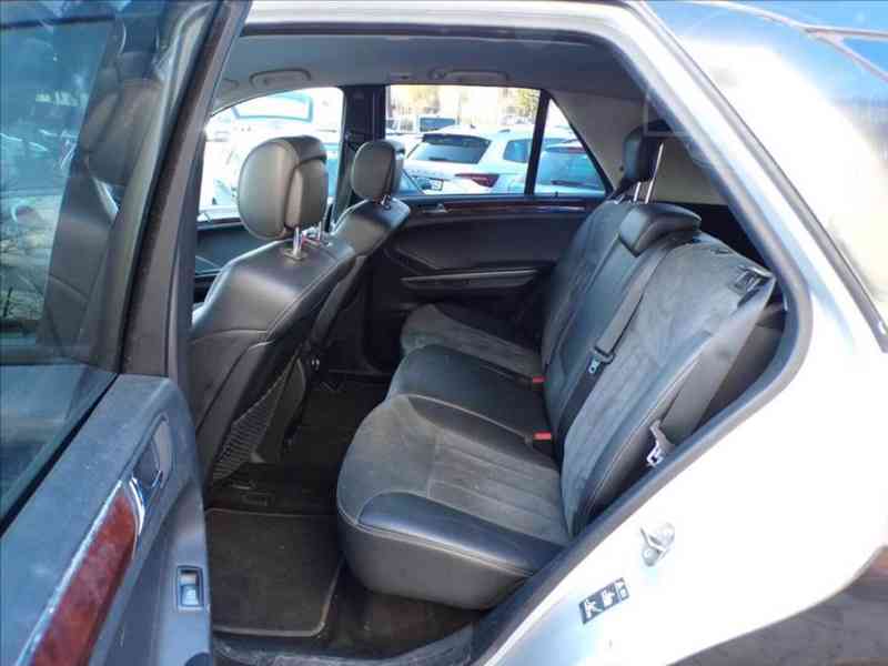 Mercedes-Benz ,V6 3,5 ML 350  4X4,TAŽ.ZAŘ. - foto 8