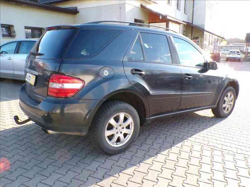 Mercedes-Benz ,V6 3,5 ML 350  4X4,TAŽ.ZAŘ. - foto 3