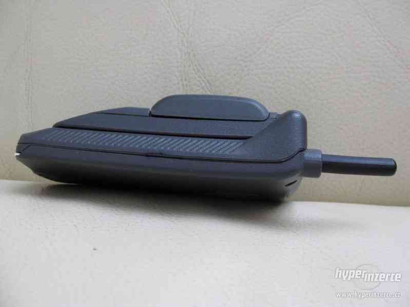 Motorola StarTAC85 - funkční mobilní telefon z r.1995 - foto 8