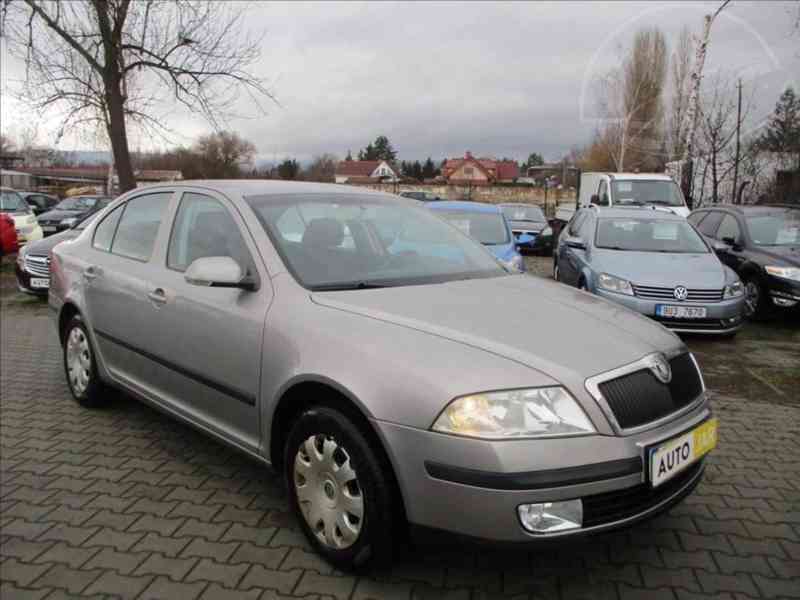 Škoda Octavia 1,6 Ambiente - foto 1