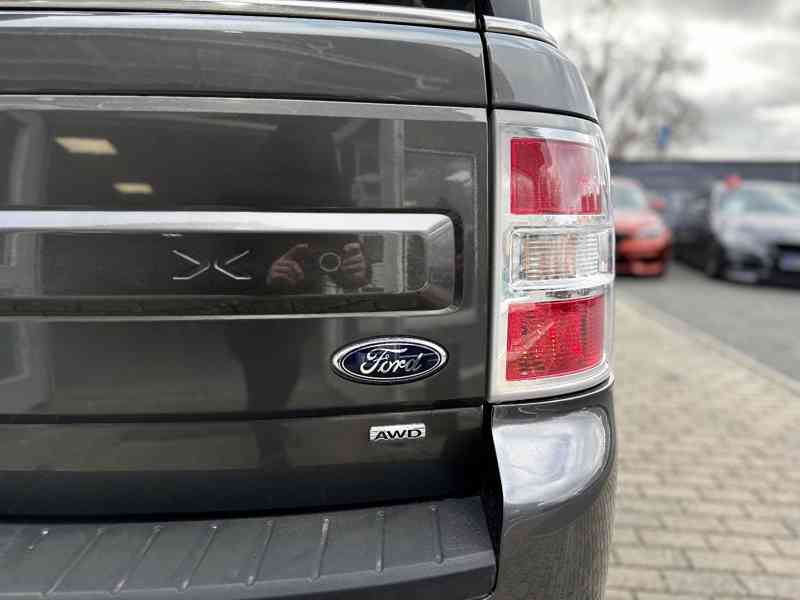 Ford Flex 3.5i V6 4X4 LED 7míst benzín 216kw - foto 7