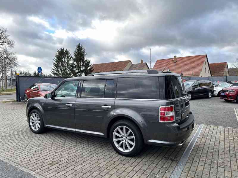 Ford Flex 3.5i V6 4X4 LED 7míst benzín 216kw - foto 33