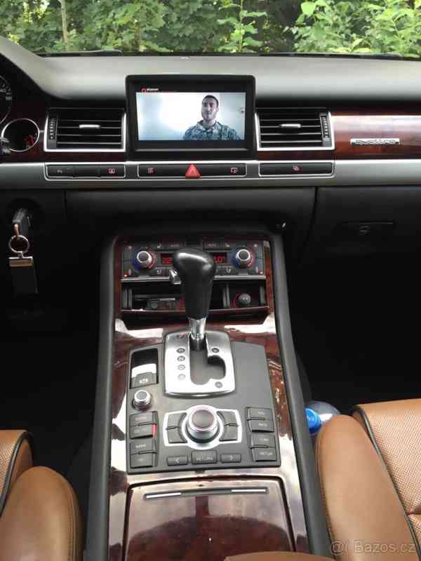 Audi A8 4.2 TDi	 - foto 3