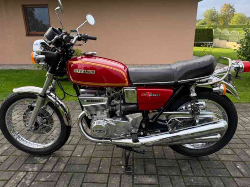 Suzuki GT 550 - foto 10