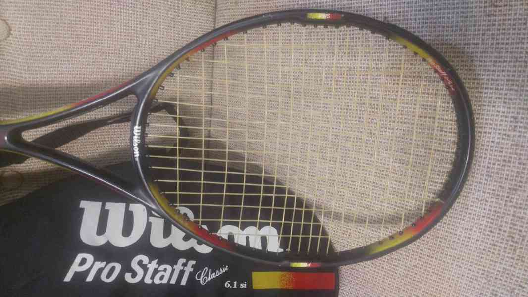 Tenisova raketa Wilson Pro Staff Classic 6.1 Si + pouzdro - foto 4