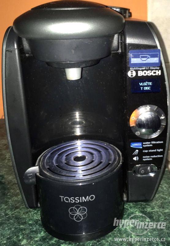 Prodám, málo používaný kávovar Bosch TAS 6515 EE Tassimo - foto 1