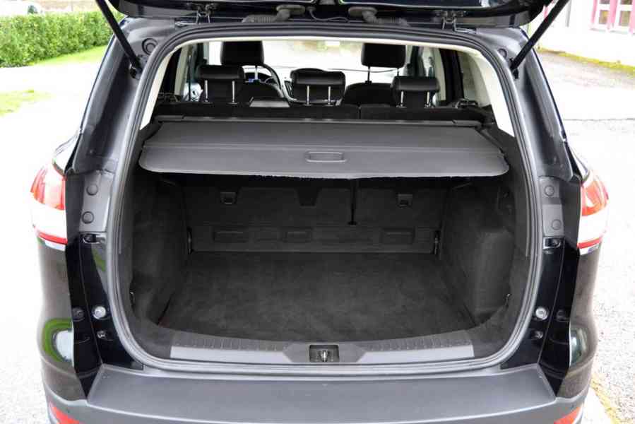 Ford Kuga 2.0 TDCI 132kW Titanium 4x4 - foto 13
