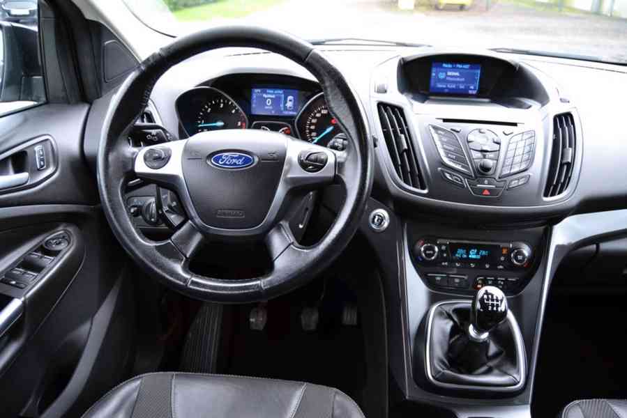 Ford Kuga 2.0 TDCI 132kW Titanium 4x4 - foto 8