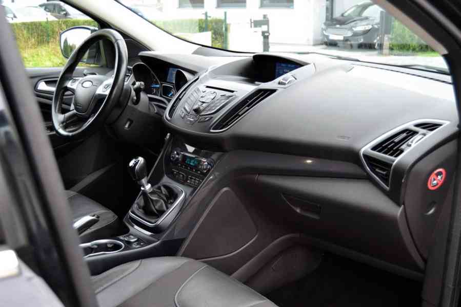 Ford Kuga 2.0 TDCI 132kW Titanium 4x4 - foto 15