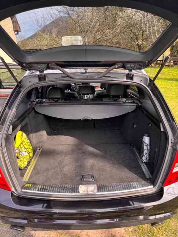 Mercedes-Benz Třídy C 3,0   V6 AMG Paket- 4matic 2011 - foto 13