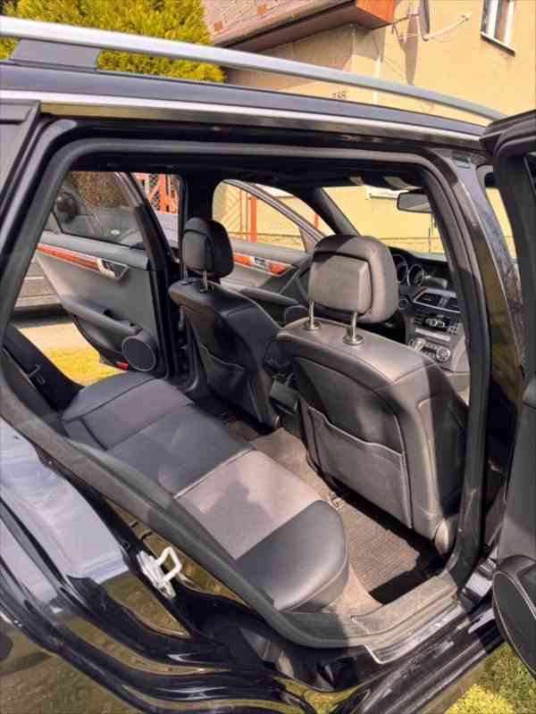 Mercedes-Benz Třídy C 3,0   V6 AMG Paket- 4matic 2011 - foto 15
