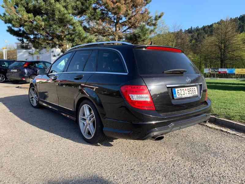 Mercedes-Benz Třídy C 3,0   V6 AMG Paket- 4matic 2011 - foto 20