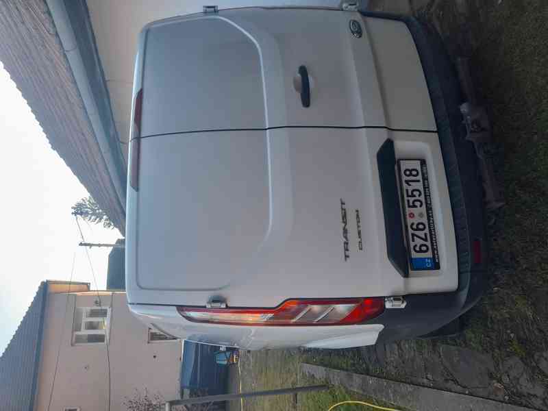 Ford Tranzit Custom - foto 4