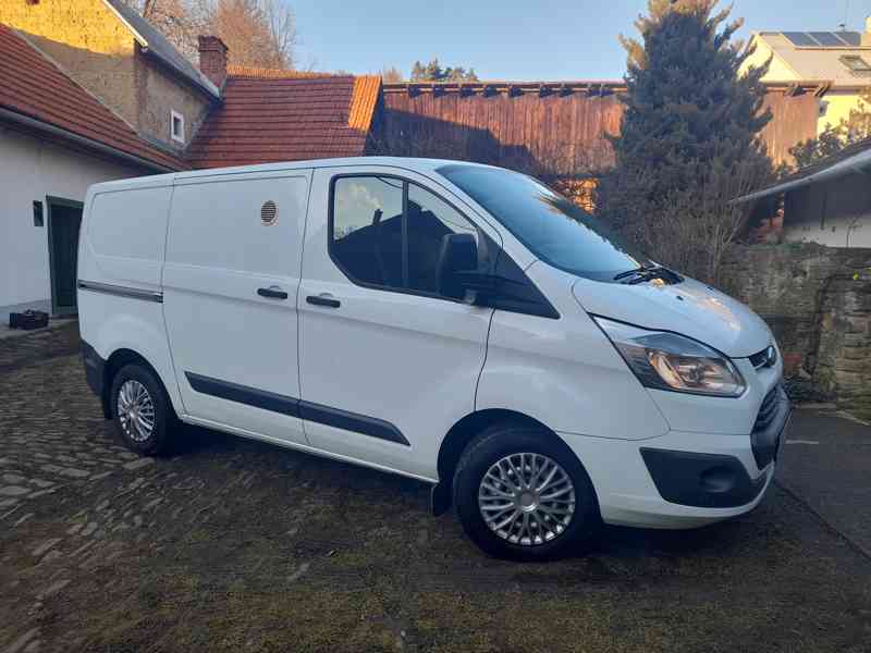 Ford Tranzit Custom - foto 1