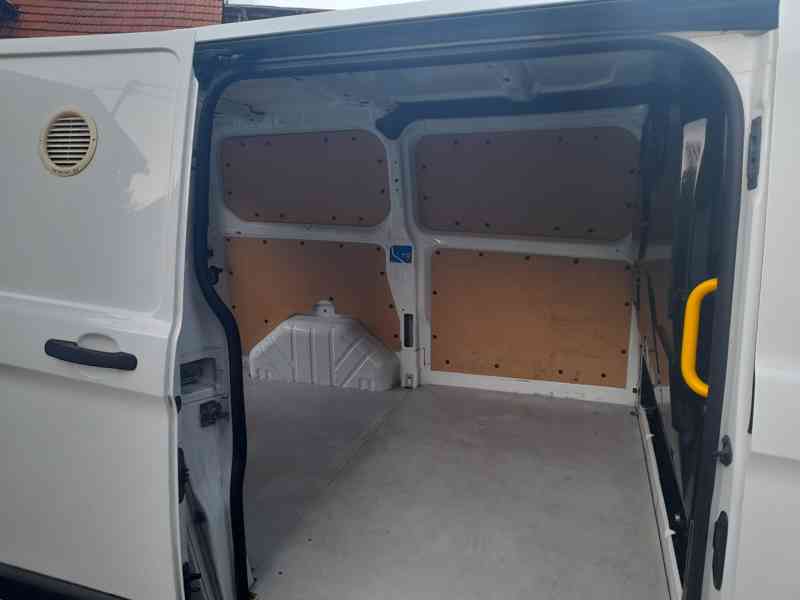 Ford Tranzit Custom - foto 10