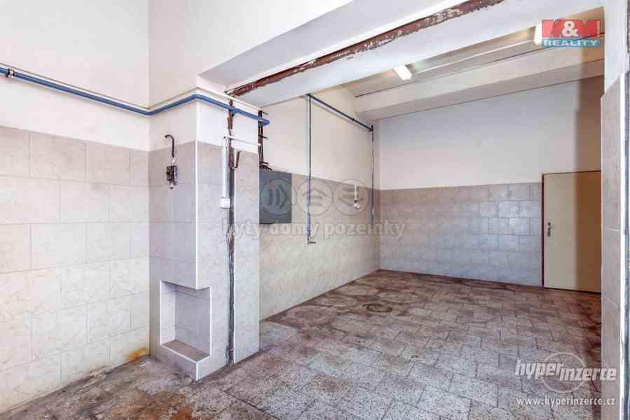 Prodej komerčního objektu, Pardubice, ul. Na Staré poště - foto 7