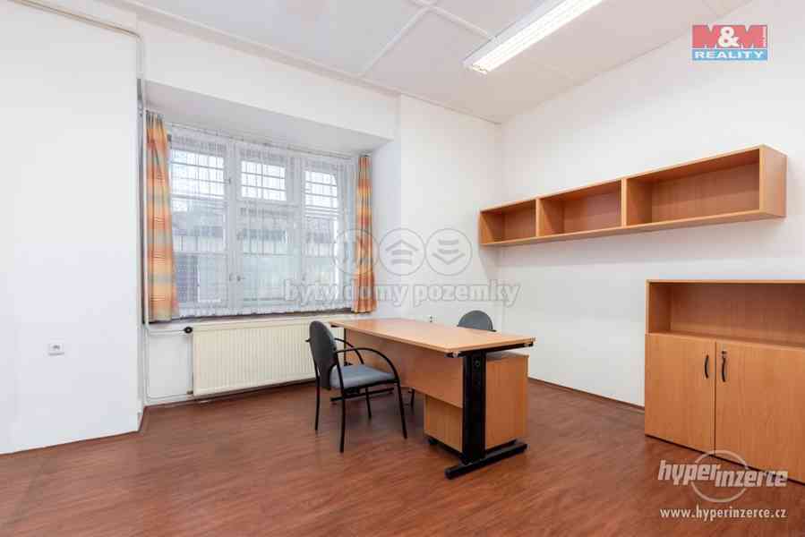 Prodej komerčního objektu, Pardubice, ul. Na Staré poště - foto 8