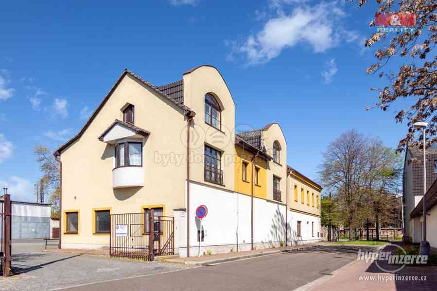 Prodej komerčního objektu, Pardubice, ul. Na Staré poště - foto 23