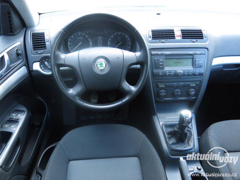 Škoda Octavia 2.0, nafta, RV 2006 - foto 9
