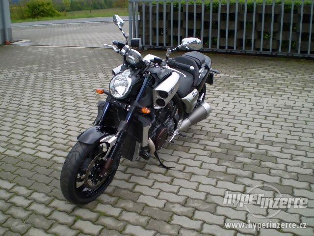 Yamaha VMAX - Dokonalý svět - foto 2