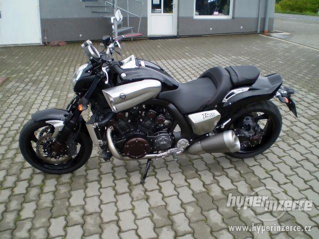 Yamaha VMAX - Dokonalý svět - foto 3