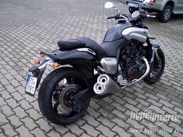 Yamaha VMAX - Dokonalý svět - foto 6