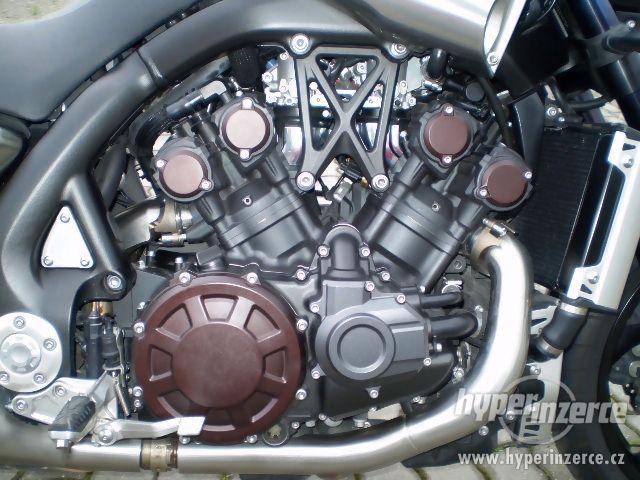 Yamaha VMAX - Dokonalý svět - foto 7