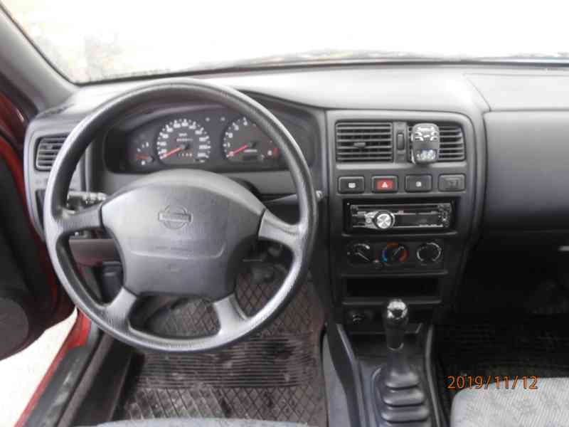 Nissan Almera - foto 3