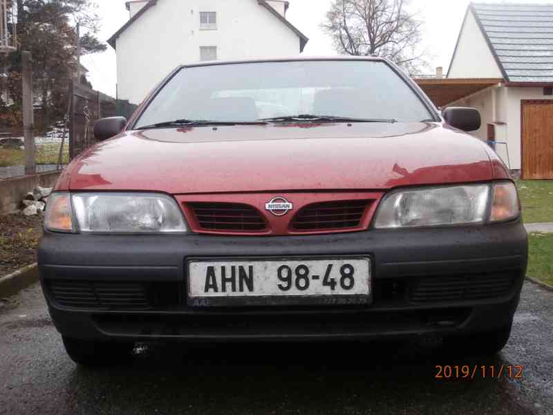 Nissan Almera - foto 2