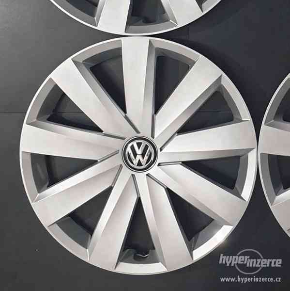 Poklice VW 16" ORIGINÁLNÍ č. C2 - foto 2