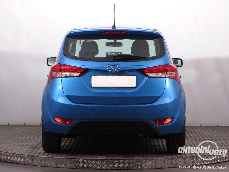 Hyundai ix20 1.4, benzín,  2018 - foto 8