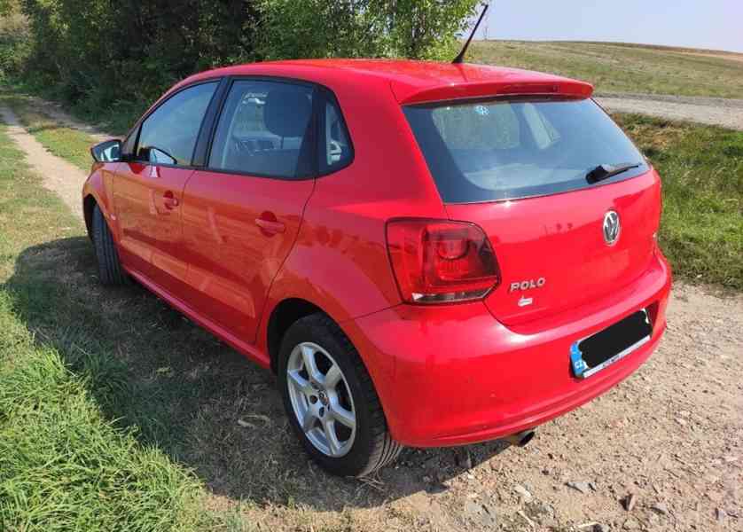 Volkswagen Polo, 1.4 63 kW, ČR, 1.maj - foto 5