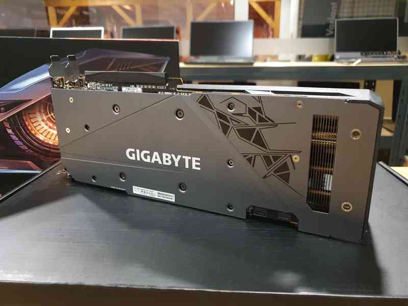 Zánovní herní grafická karta GIGABYTE AMD RX 6800 16GB - foto 8