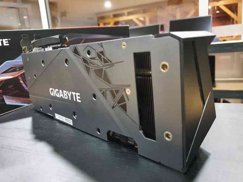 Zánovní herní grafická karta GIGABYTE AMD RX 6800 16GB - foto 9