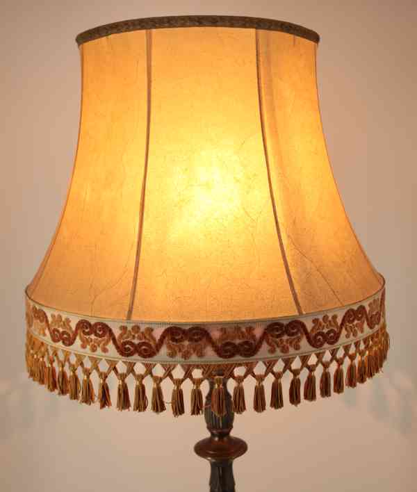 Novoklasicistní stojací lampa - foto 5