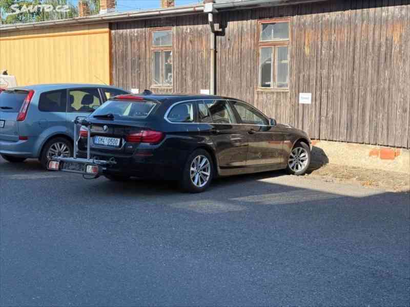 BMW Řada 5 2,0 - foto 4
