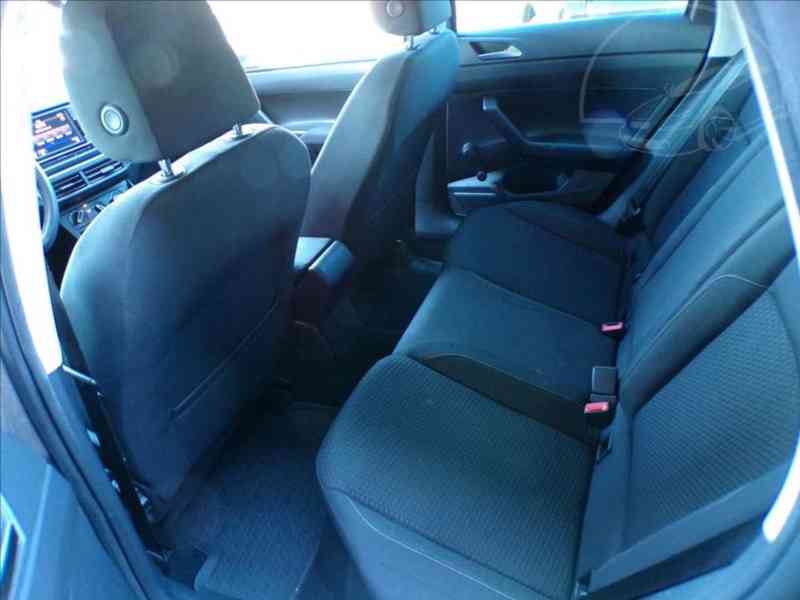 Volkswagen Polo 1,0 MPI - foto 8
