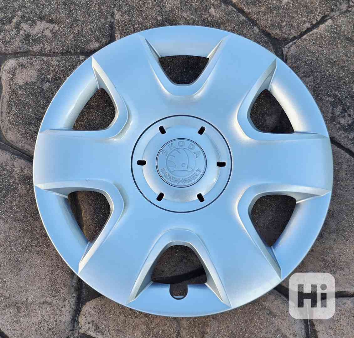 NOVÁ ORIGINÁL sada 15" poklic Škoda 5J0601147C "Hermes" - foto 1